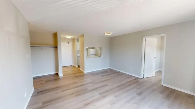 401 Columbia Blvd #311, Lethbridge 5