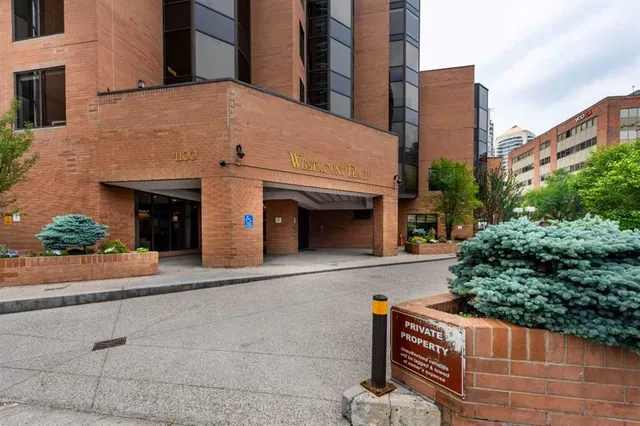 1100 8 Ave #1502, Calgary 2