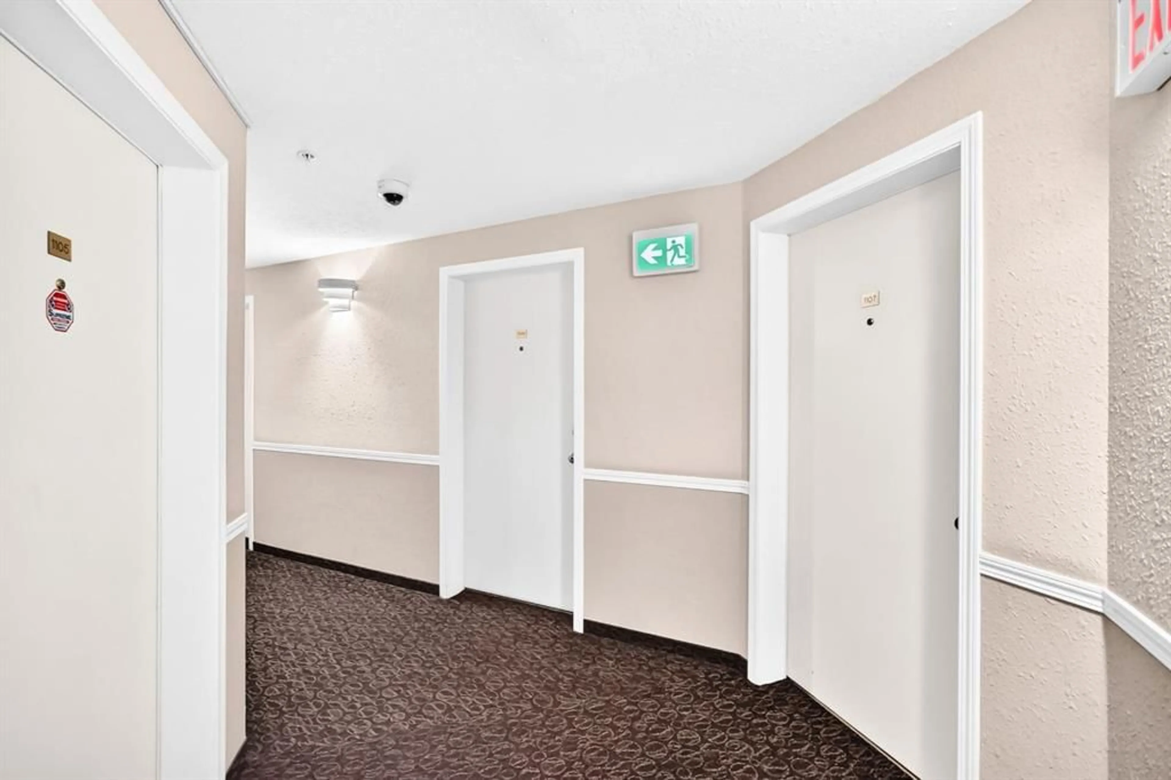 pillar/IMG-A2325909_3.jpg