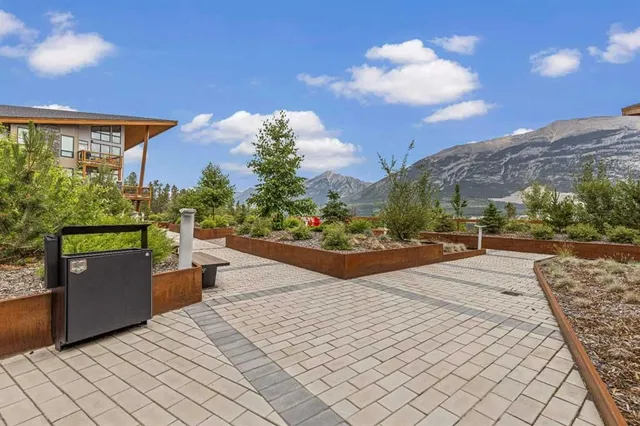 106 Stewart Creek Rise #117, Canmore 2