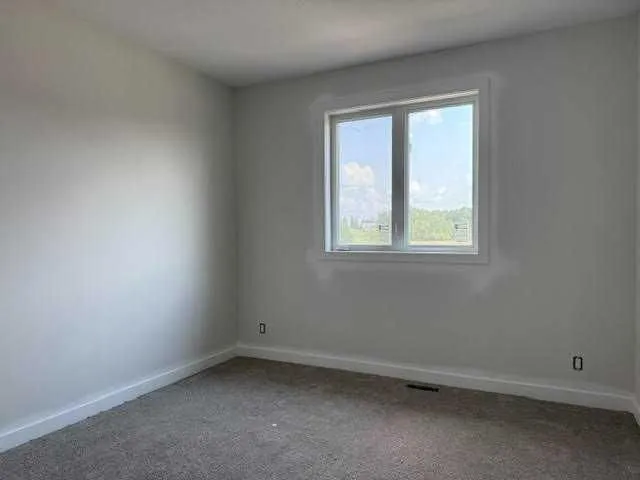 10 Memorial Pky, Rural Red Deer County 4