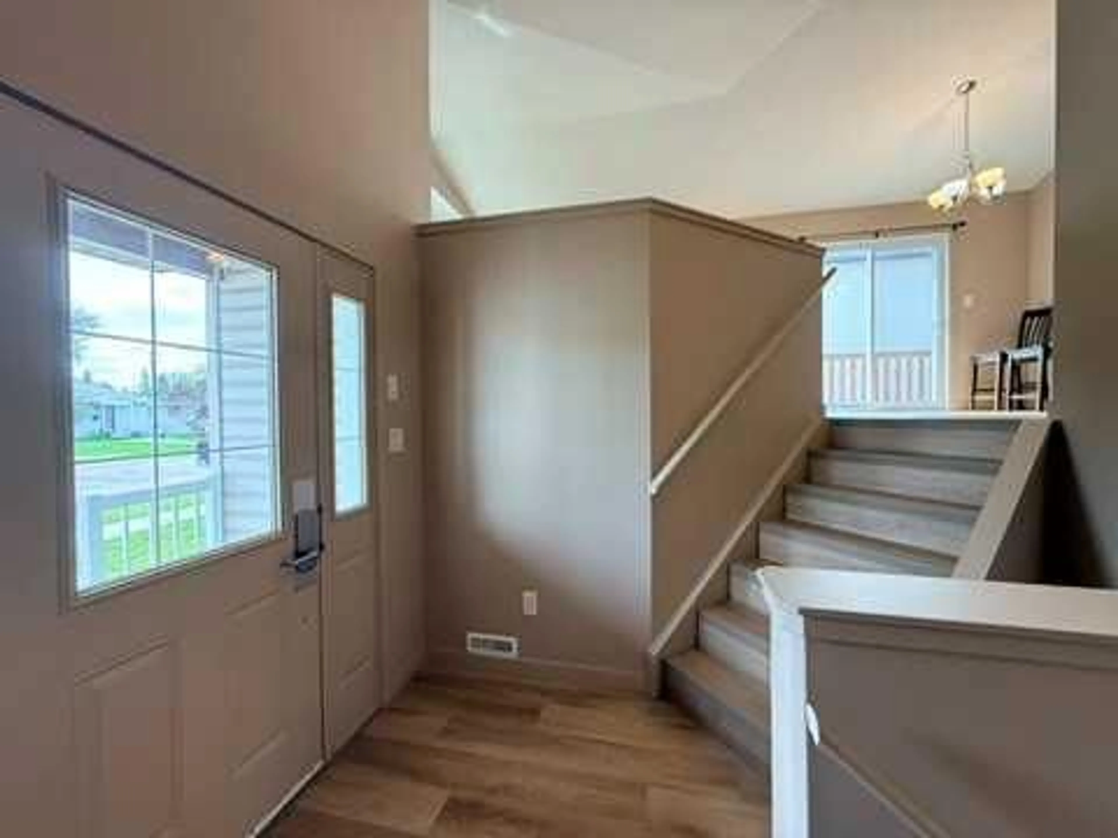pillar/IMG-A2326127_2.jpg
