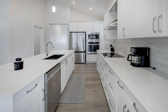351 Baywater Common, Airdrie 5