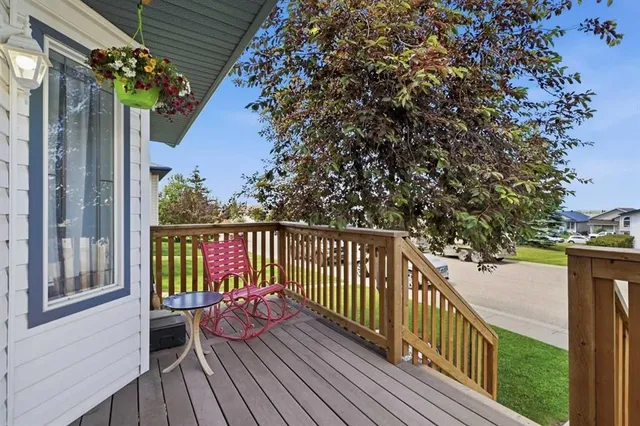 19 Fenwood Close, Sylvan Lake 5