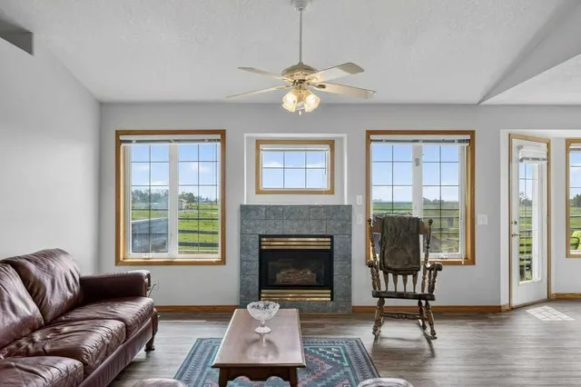 270127 Glenmore Trail, Rural Rocky View County 4