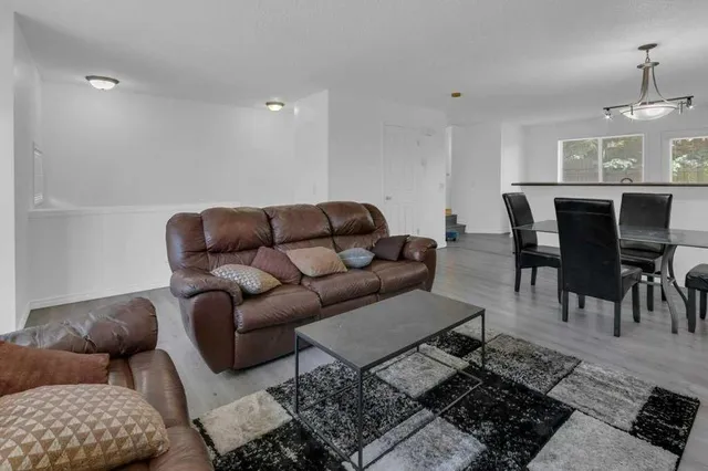 109 Tuscany Springs Gdns, Calgary 4