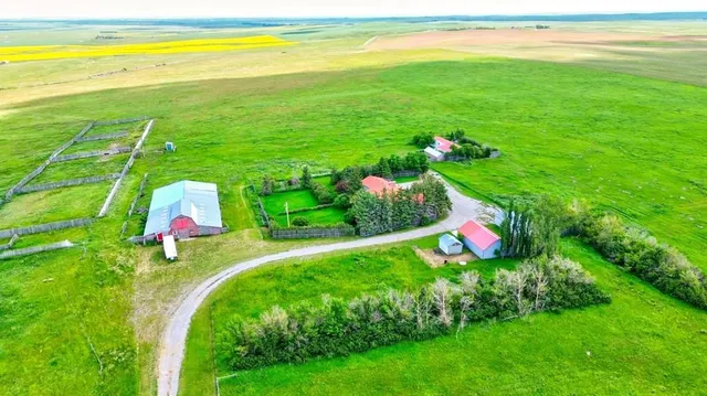 5421 Range Road 29-1, Rural Pincher Creek No. 9, M.D. of 2