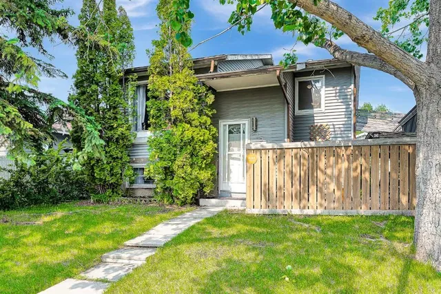 215 ERIN WOODS Dr, Calgary 2