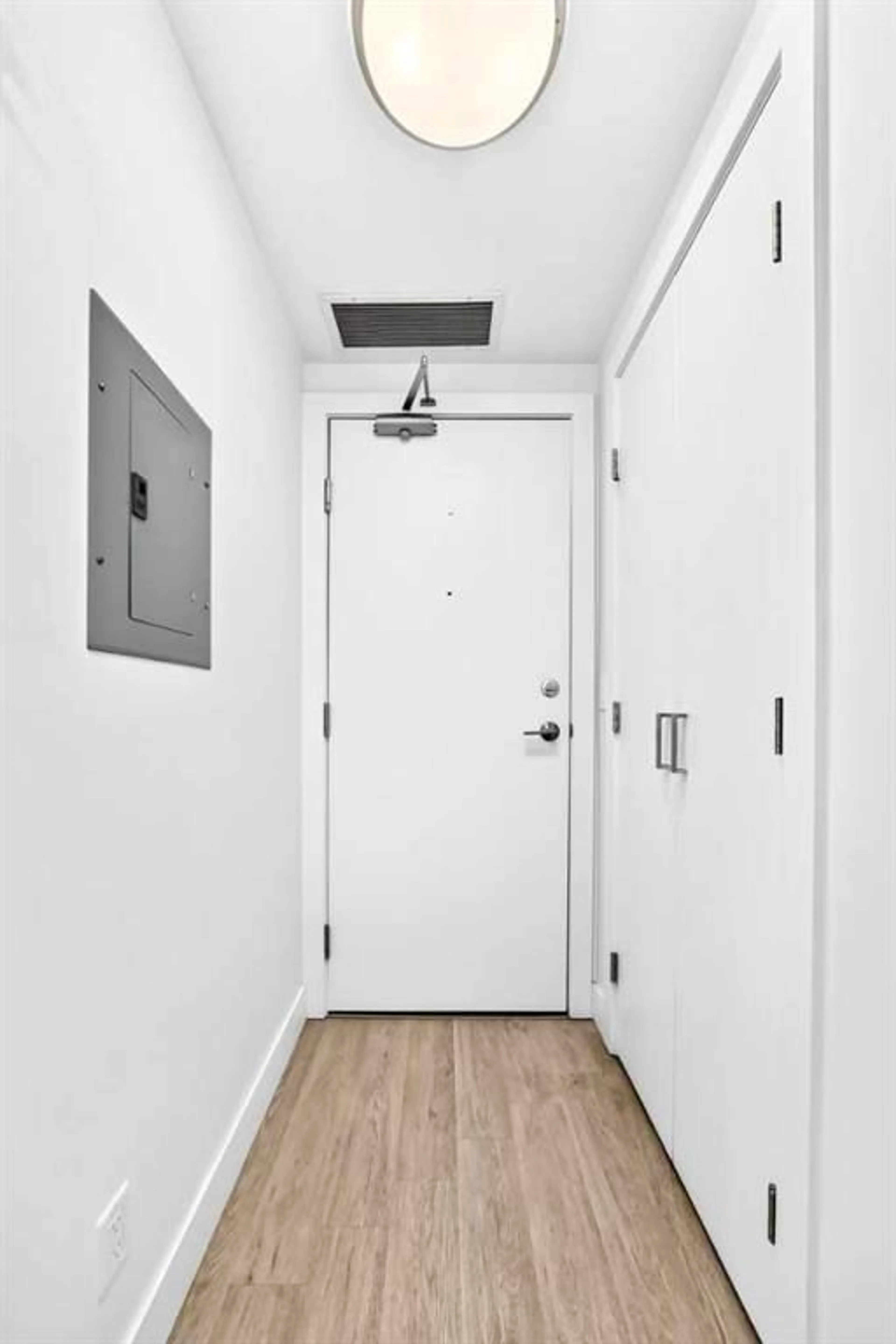 pillar/IMG-A2326747_4.jpg