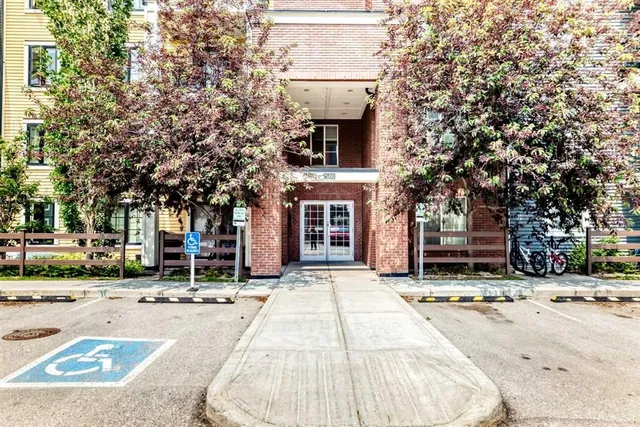 755 Copperpond Blvd #4302, Calgary 4