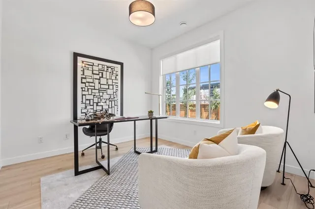 8155 8 Ave #512, Calgary 2