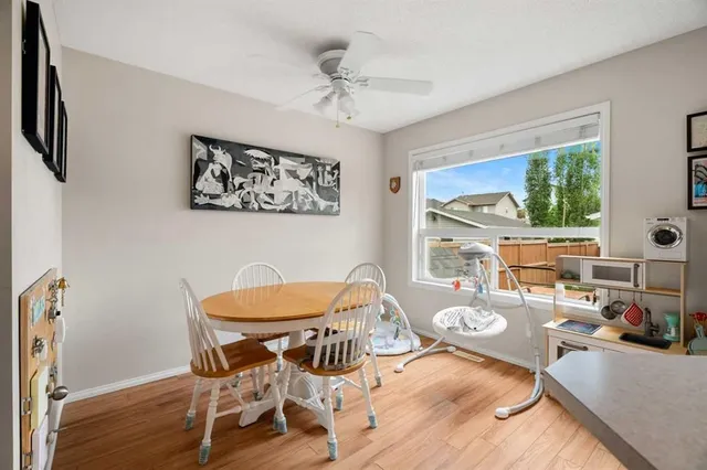 172 Citadel Bluff Close, Calgary 5