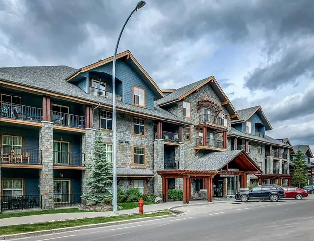 1818 Mountain Ave #319C, Canmore 2