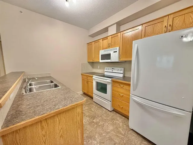 109 Seabolt Dr #305, Hinton 5