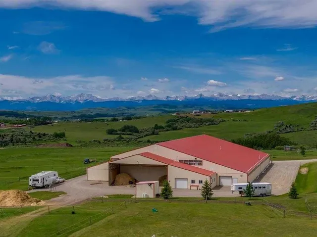 482074 144 St, Rural Foothills County 2