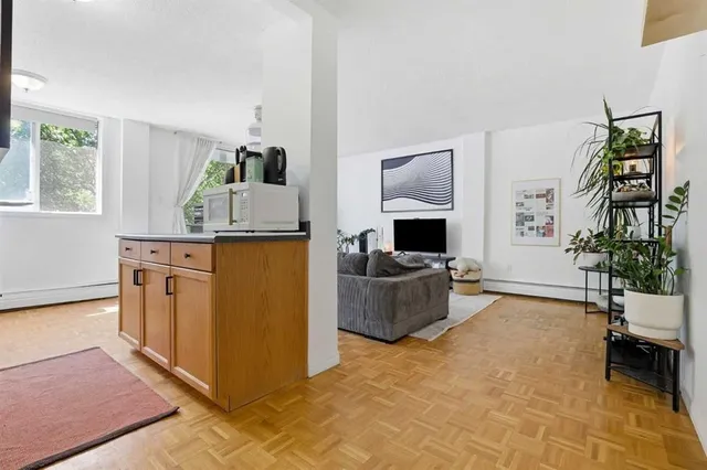 1236 15 Ave #203, Calgary 5