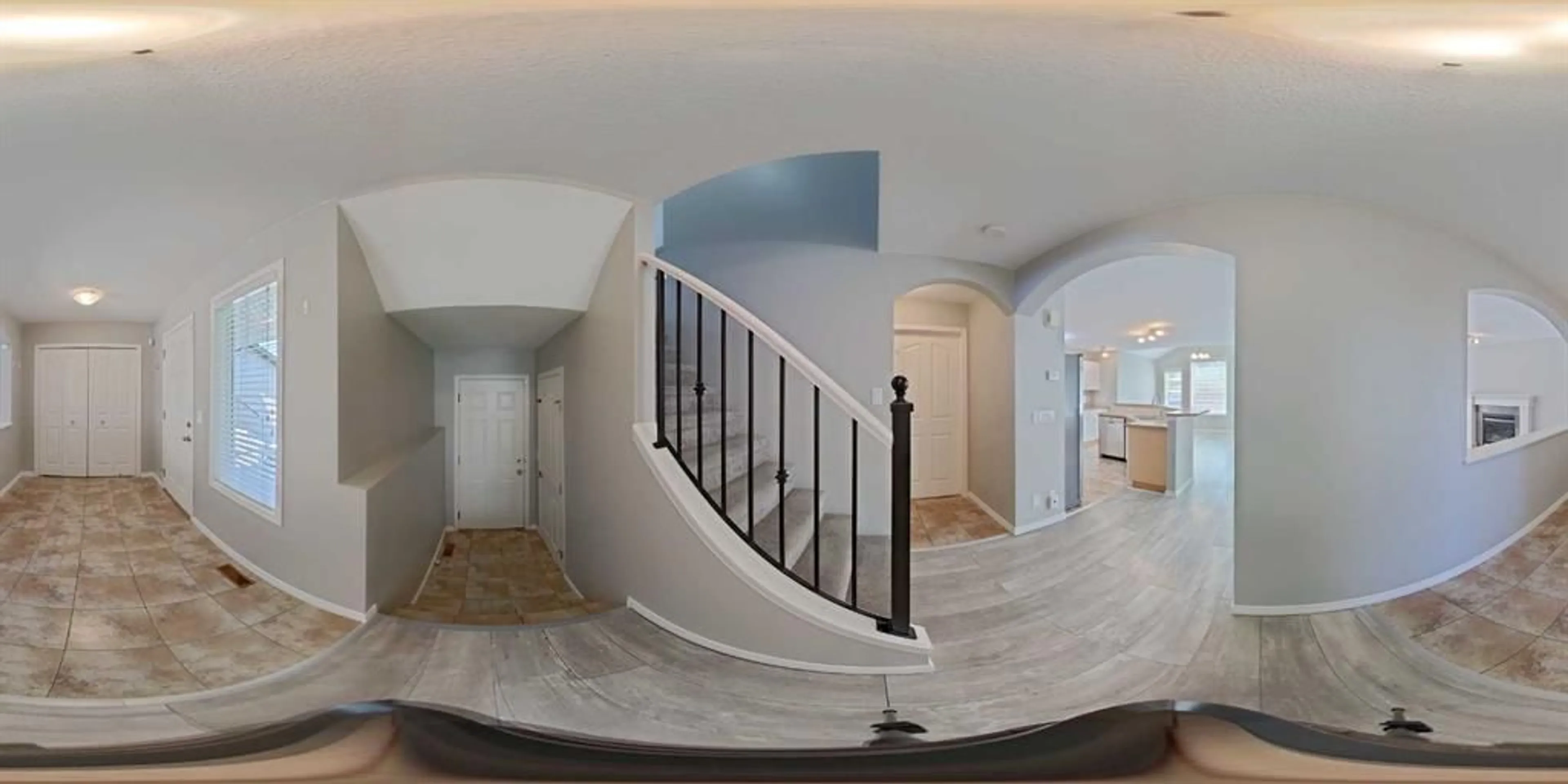 pillar/IMG-A2327686_3.jpg