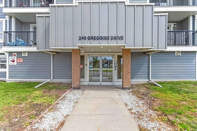 249 Gregoire Dr #503, Fort McMurray 3