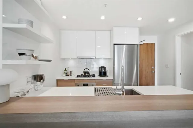 138 waterfront Crt #303, Calgary 5