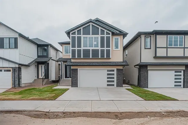 137 Saddlecrest Cir, Calgary
