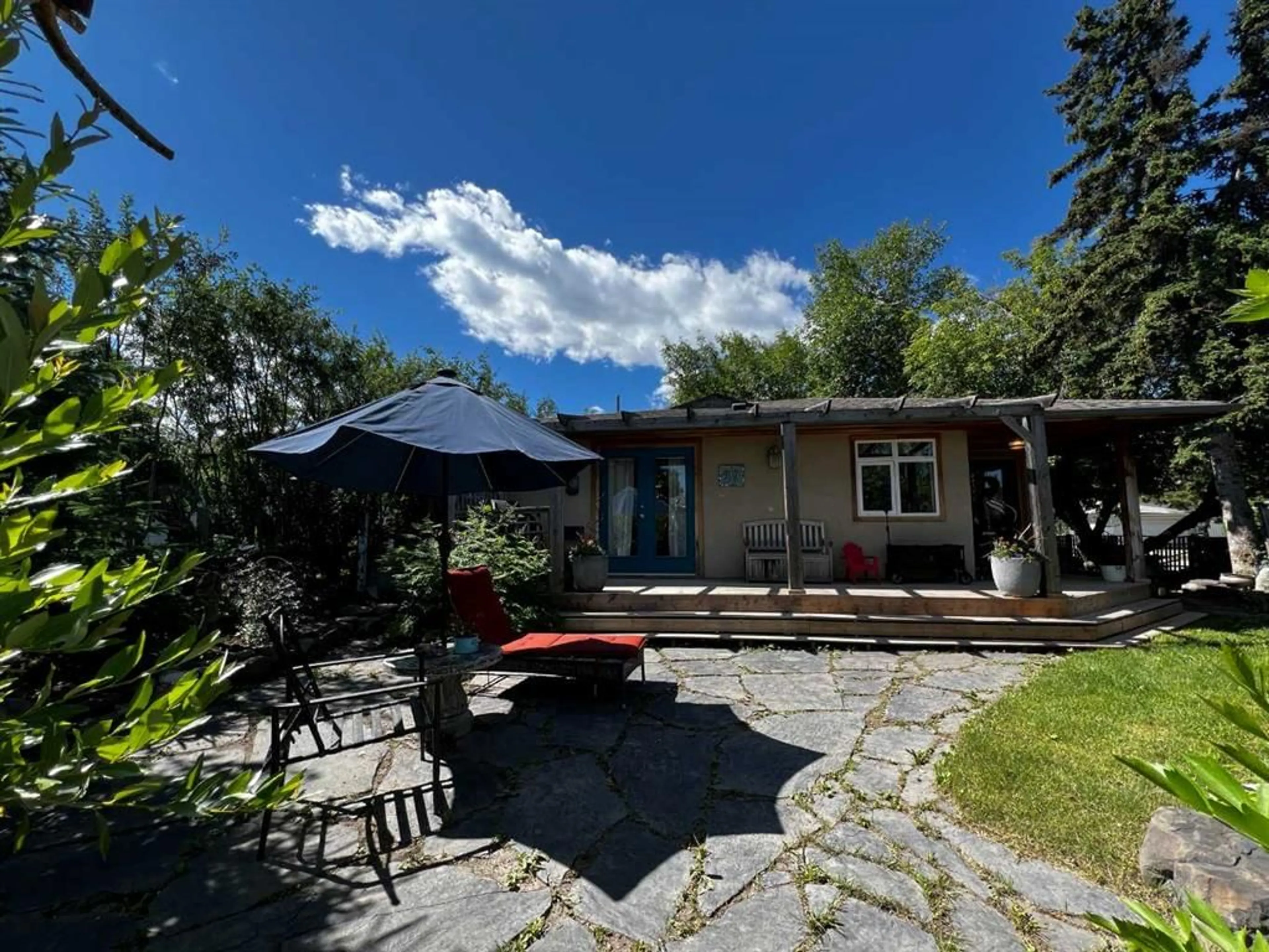 pillar/IMG-A2328242_3.jpg