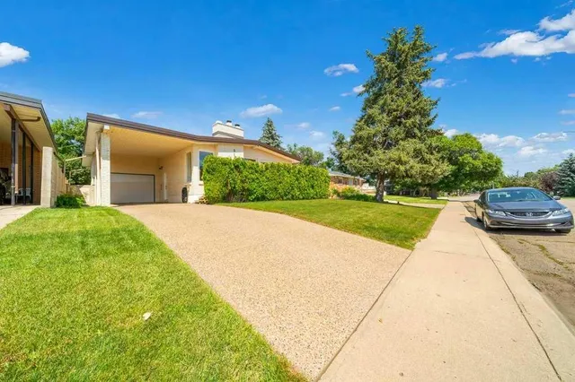510 1 St, Medicine Hat 1