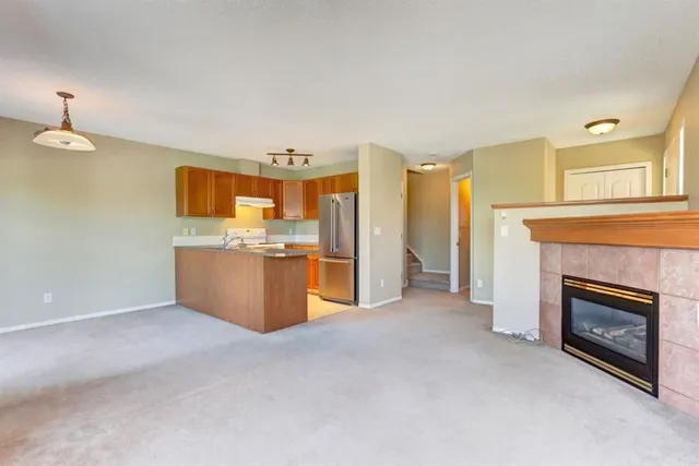 823 Wilson Way #3, Canmore 5