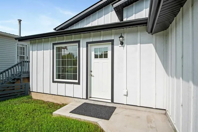 209 First Ave, Torrington 2