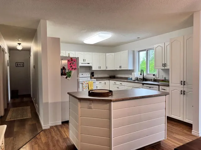 11604 106 Ave, Fairview 4