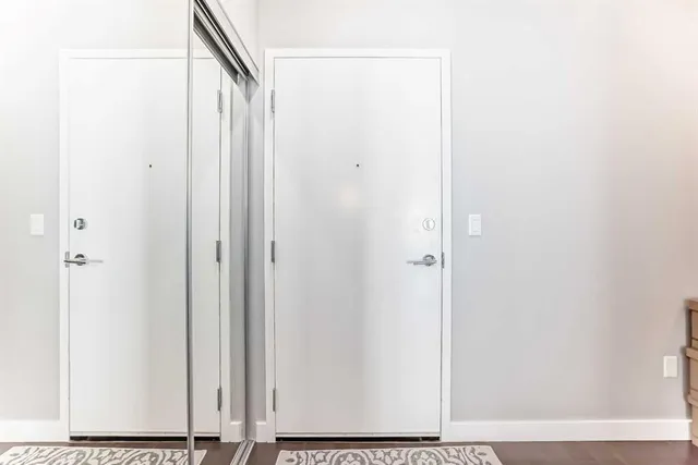 1234 5 Ave #1106, Calgary 4