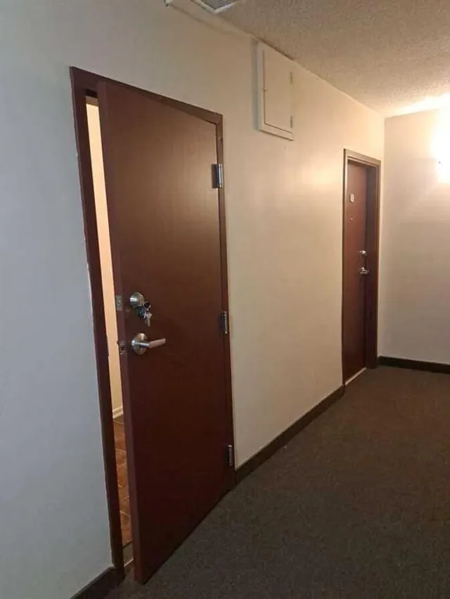 8235 Elbow Dr #222, Calgary 3