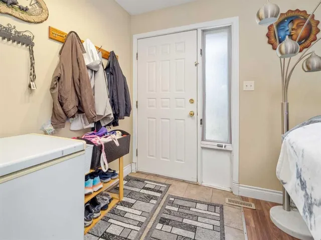 106 Ojibwa Pl, Lethbridge 4