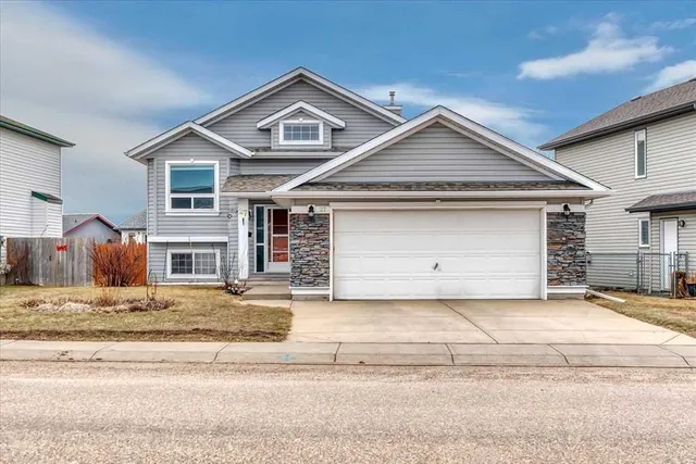 27 Aspen Creek Way, Strathmore 4