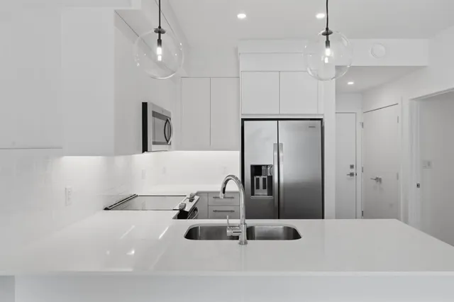 265 Wolf Willow Blvd #2110, Calgary 4