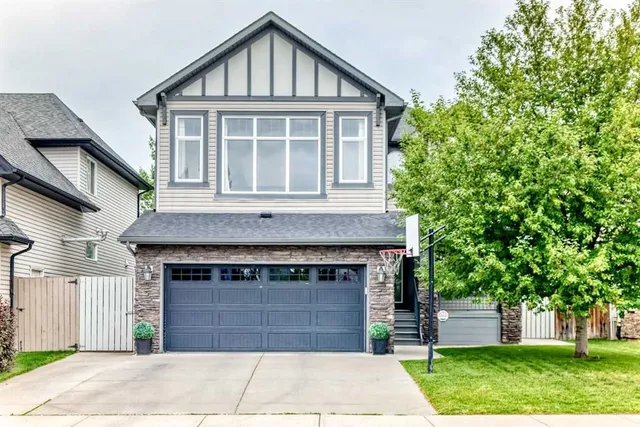 188 Hawkmere Way, Chestermere