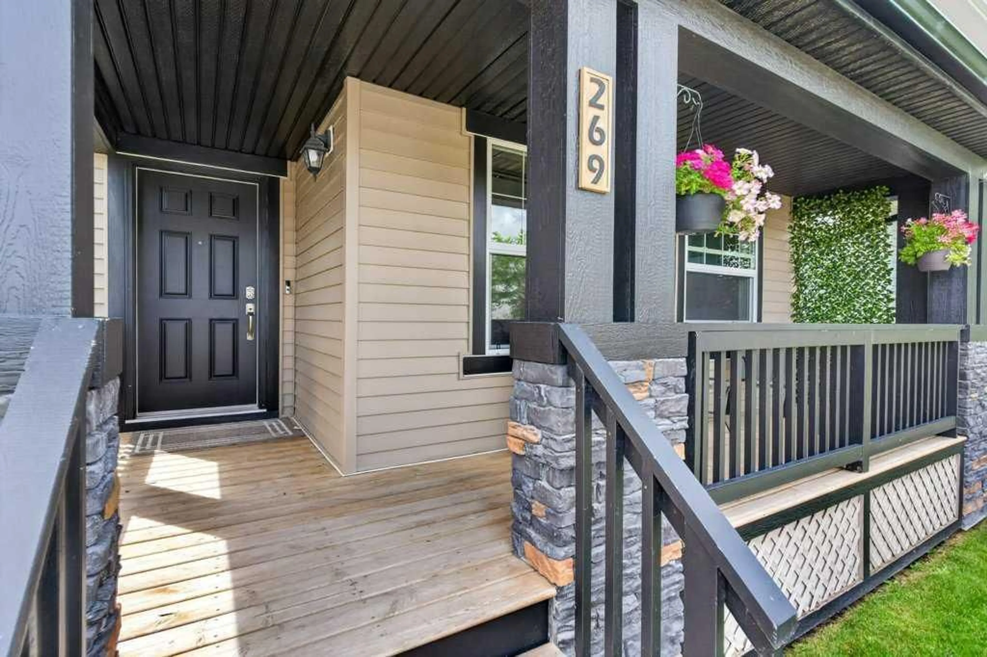 pillar/IMG-A2329577_2.jpg
