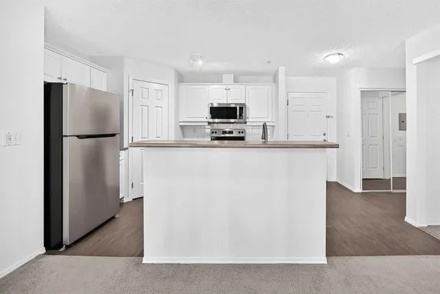 260 Shawville Way #209, Calgary 5
