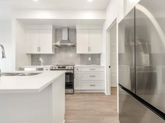 126 Miners Rd, Lethbridge 3