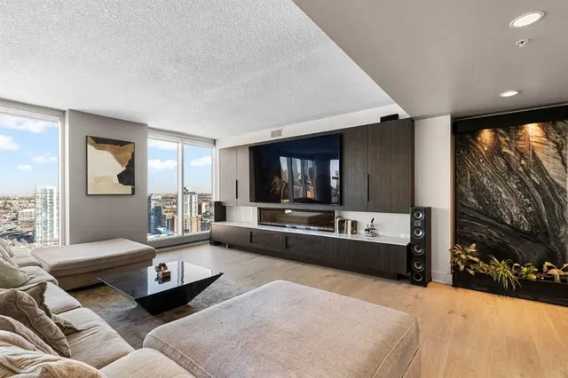 433 11 Ave #3001, Calgary 2