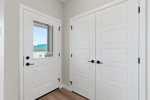 440 Lewiston Landng, Calgary 5