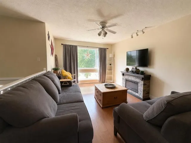 4408 56th Avenue, High Prairie 3