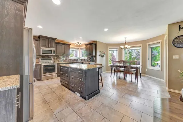 7416 29 St, Lloydminster 5