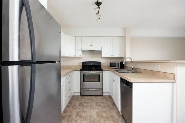 248B Grosbeak Way #202, Fort McMurray 4