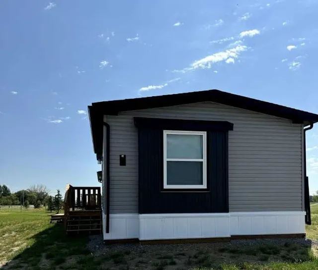 6, 10, 14 Meadows Cres, Taber 2