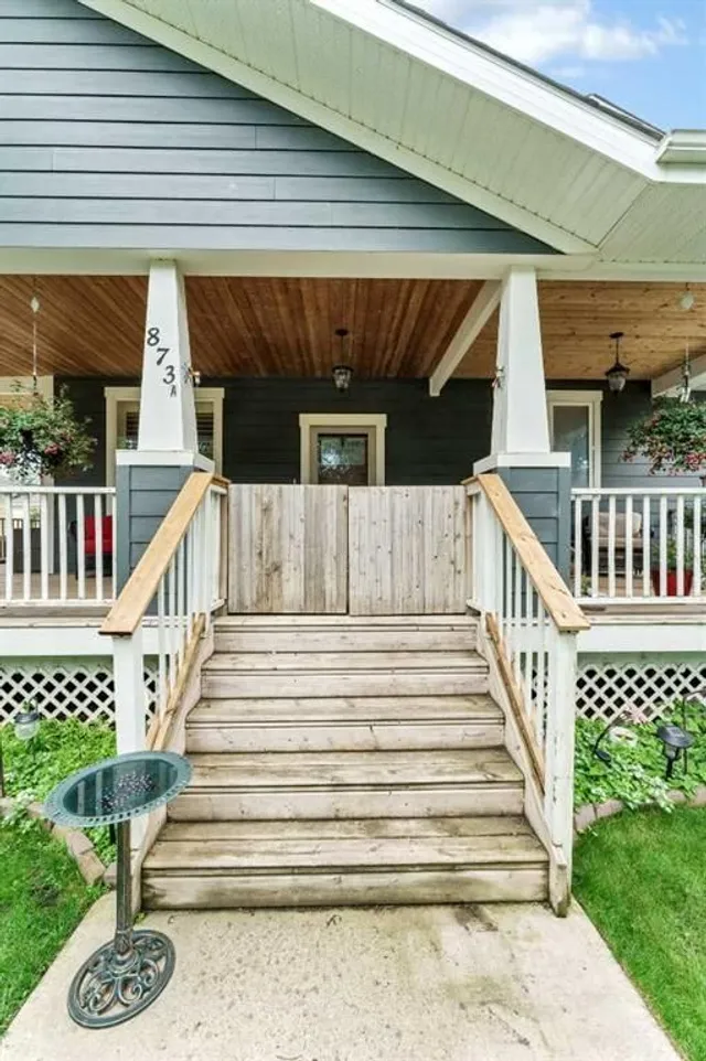873A 5 St, Medicine Hat 4