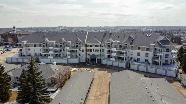 6118 53 Ave #409, Red Deer 2