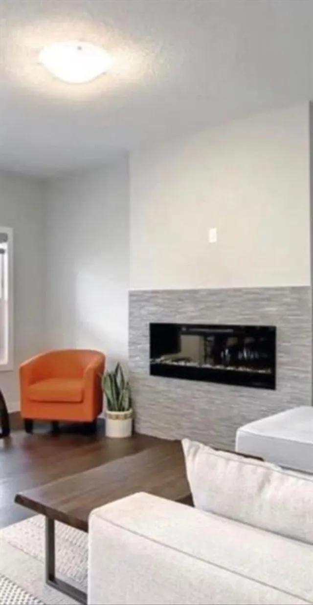 14 Belvedere Pt, Calgary 5