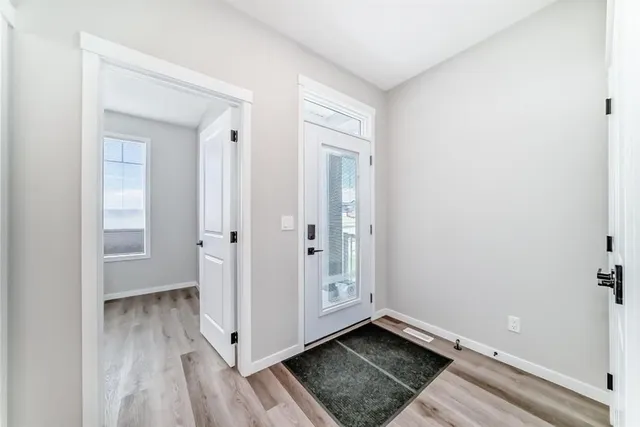 276 Belmont Blvd, Calgary 3