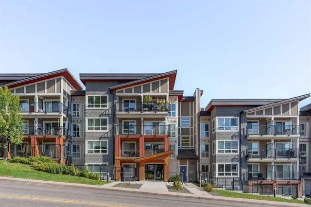 510 Edmonton Trail #128, Calgary 2