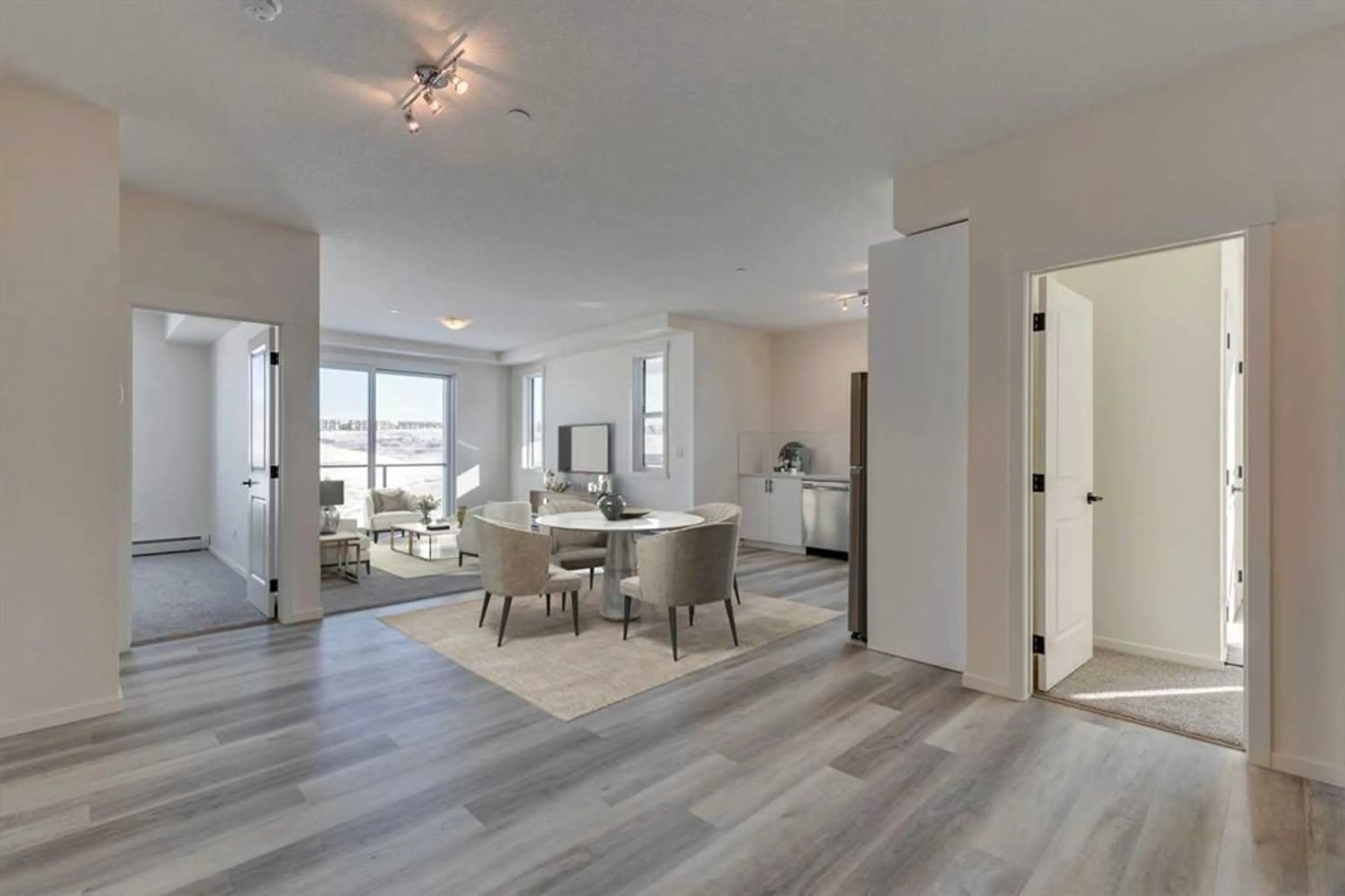 pillar/IMG-A2330734_4.jpg